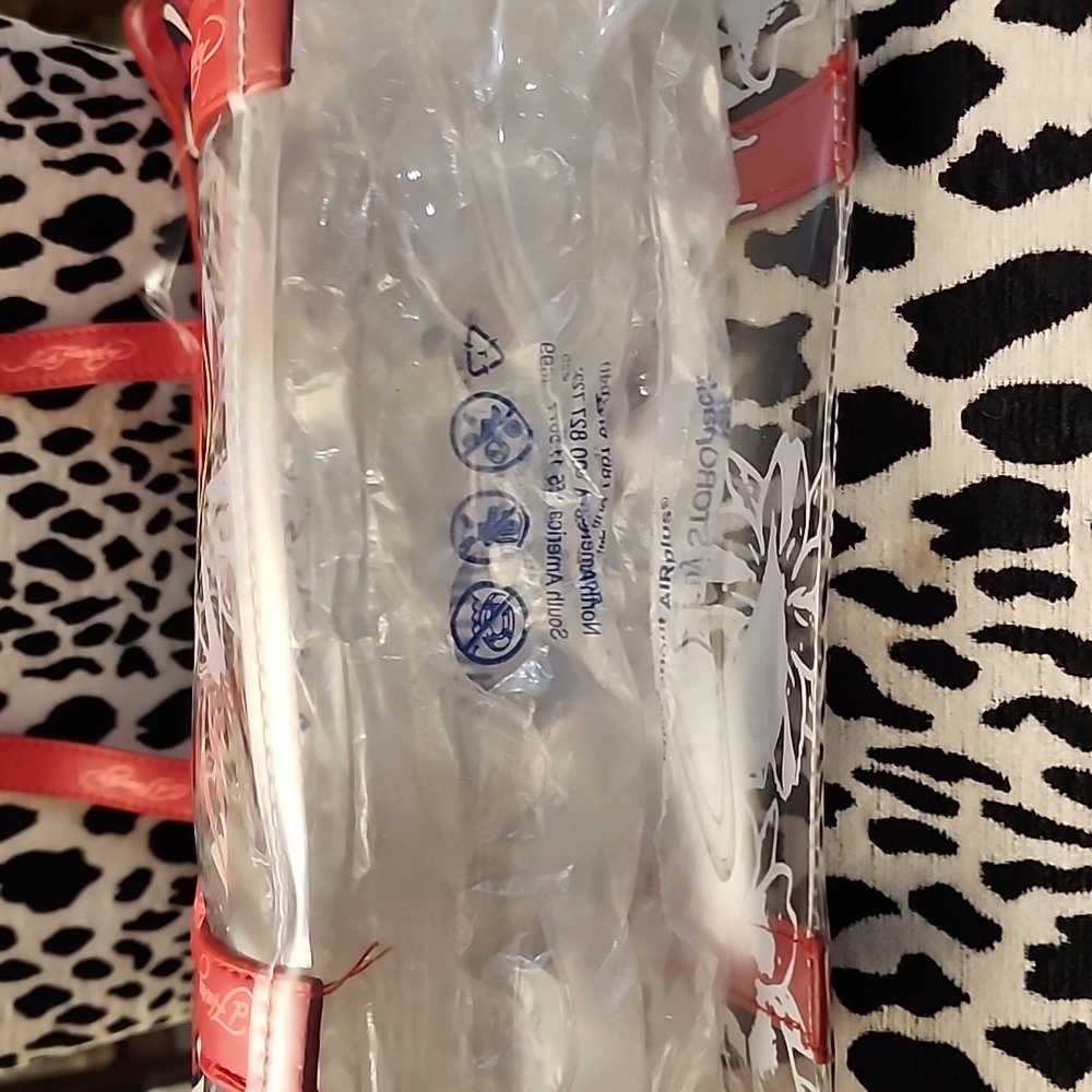 Ed Hardy Red Clear Tote Bag & Pouch NWT $160 MSRP - Picture 7 of 8